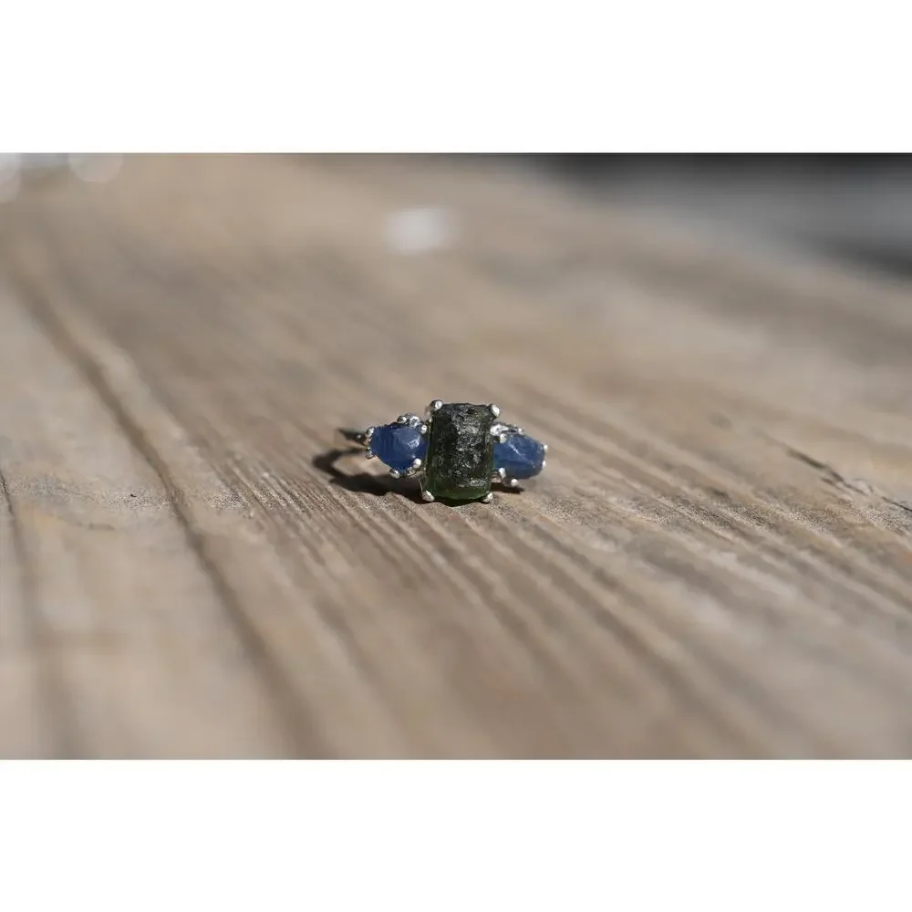 Engagement ring Emerald and Burmese Sapphire Unique Raw Bohemian Jewelry Size 5